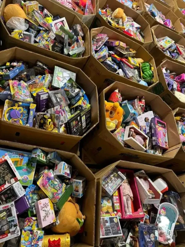 Mixed Toy Pallets For Resale - Image 2